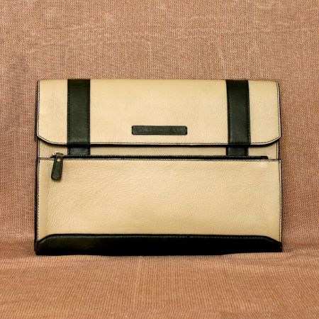 Handmade Honey Dew Dove Sleeves Pouches Leather Timeless